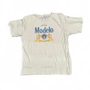 Cerveza modelo cream tee